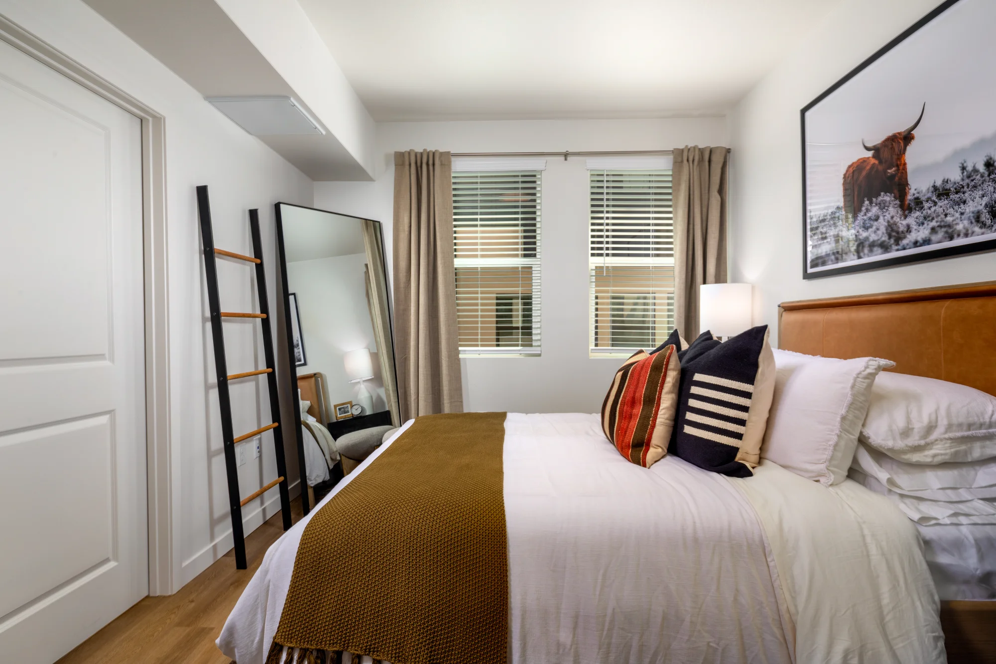 Sisal at Epoca One Bed Primary Bedroom